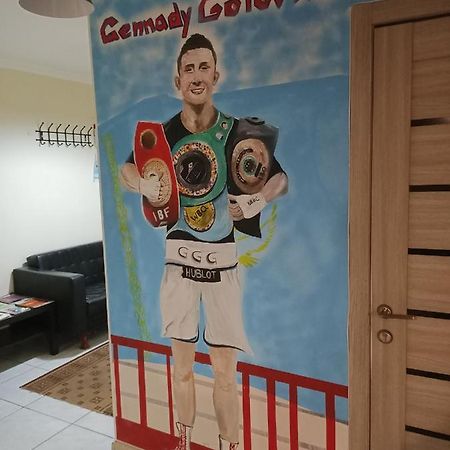 Makenty House Astana Hostel Εξωτερικό φωτογραφία